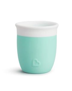 Munchkin® C'est Silicona! Taza de entrenamiento abierta para bebés y niños pequeños de 4 meses más, 2 onzas, menta