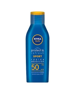 NIVEA SUN Protector Solar Corporal Protect & Refresh (200 ml), Bloqueador solar Resistente al Agua y al Sudor con FPS 50, Loción Solar No Grasosa para Todo Tipo de Piel