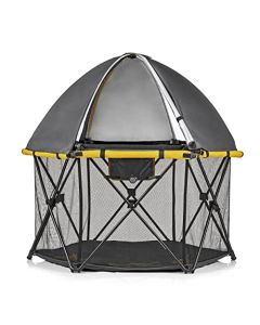 Evenflo Play-Away - Playard portátil de lujo, aventurero, 15 pies cuadrados (paquete de 1)
