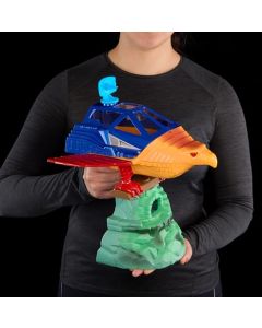 Masters of the Universe Origins - Juego con avión de Juguete y Accesorios, Talon Fighter & Point Dread Outpost, Escala de 14 centímetros.